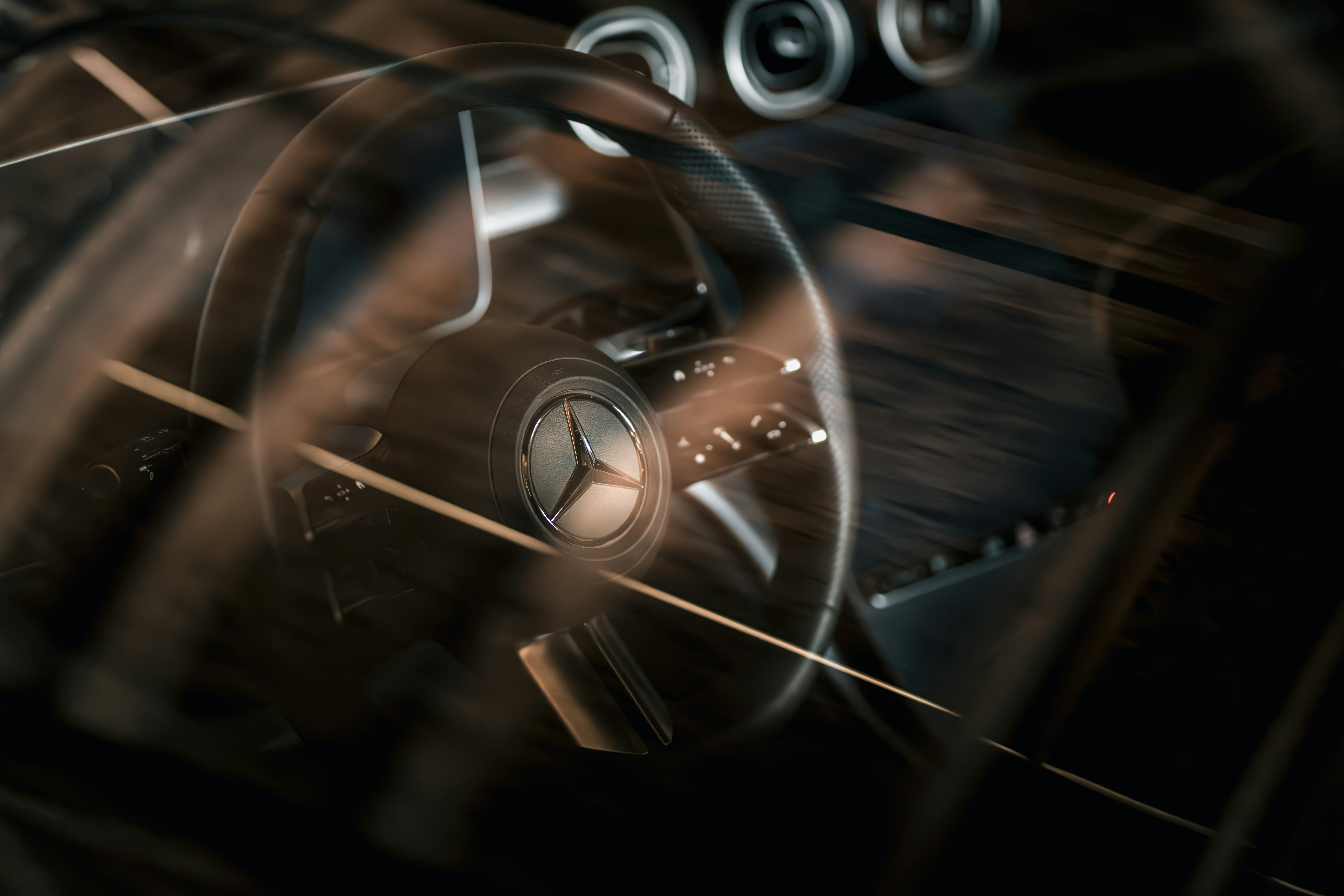 سائق خاص — كار سيرفيس ليموزين